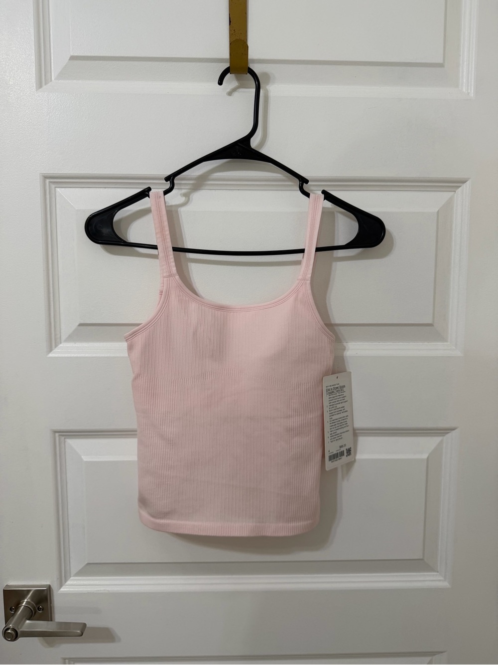 New Lululemon Ebb to Street Scoop Cropped Tank